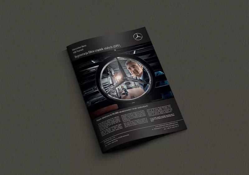 Katalog do druku, przygotowany w oparciu o księgę znaku marki Mercedes-Benz, przez freelancera z Poznania. 7brand.pl